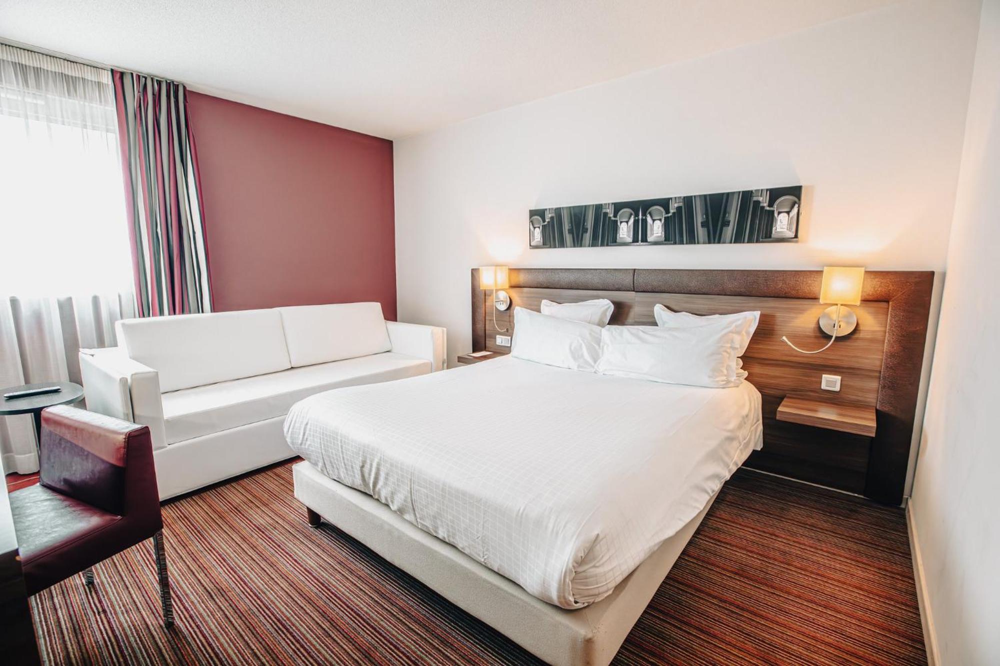 Holiday Inn Mulhouse By Ihg Ngoại thất bức ảnh
