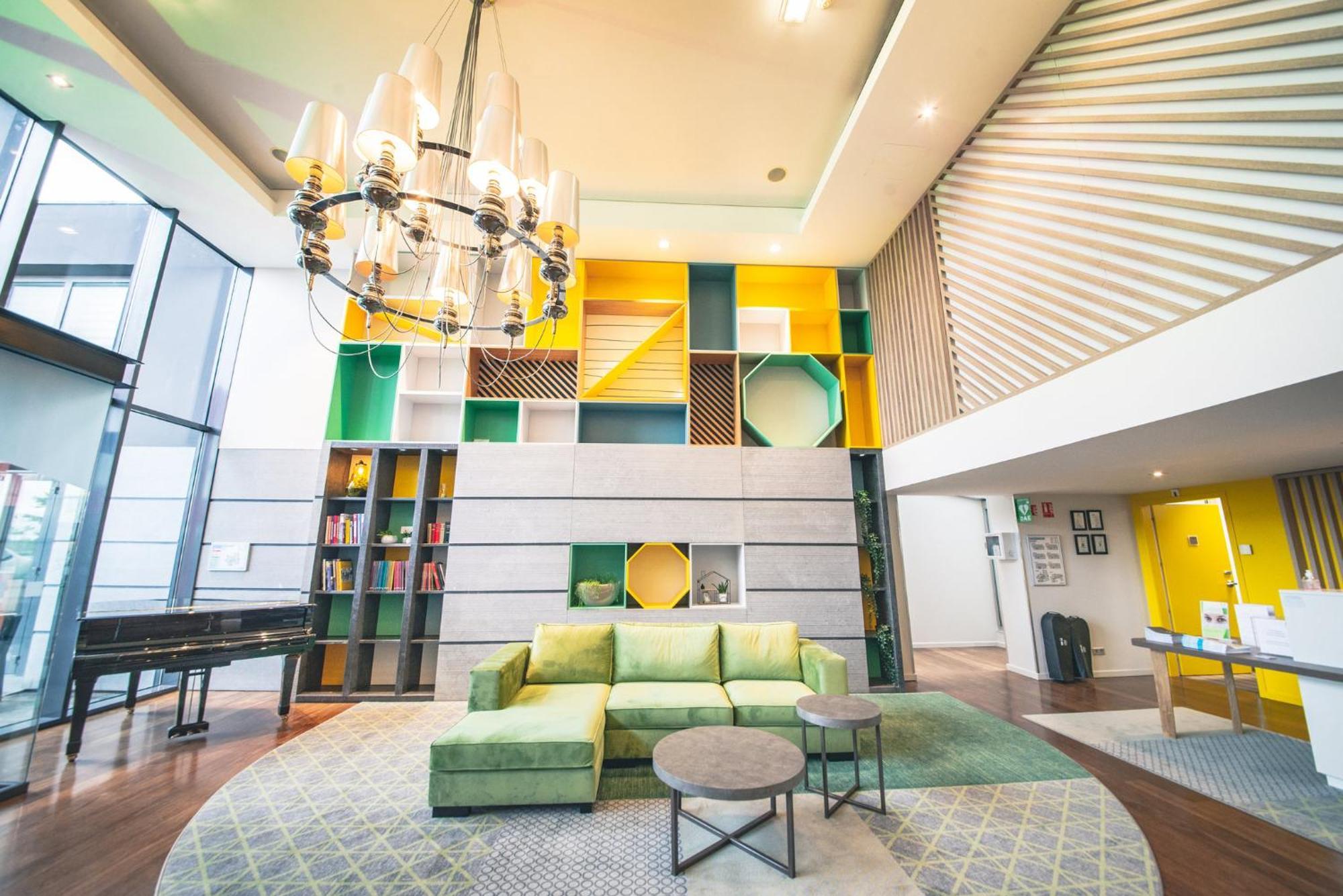 Holiday Inn Mulhouse By Ihg Ngoại thất bức ảnh