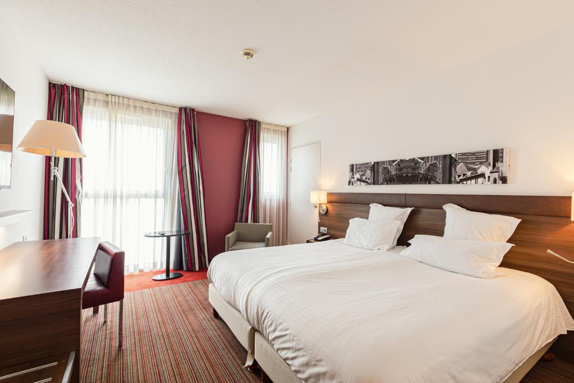 Holiday Inn Mulhouse By Ihg Ngoại thất bức ảnh