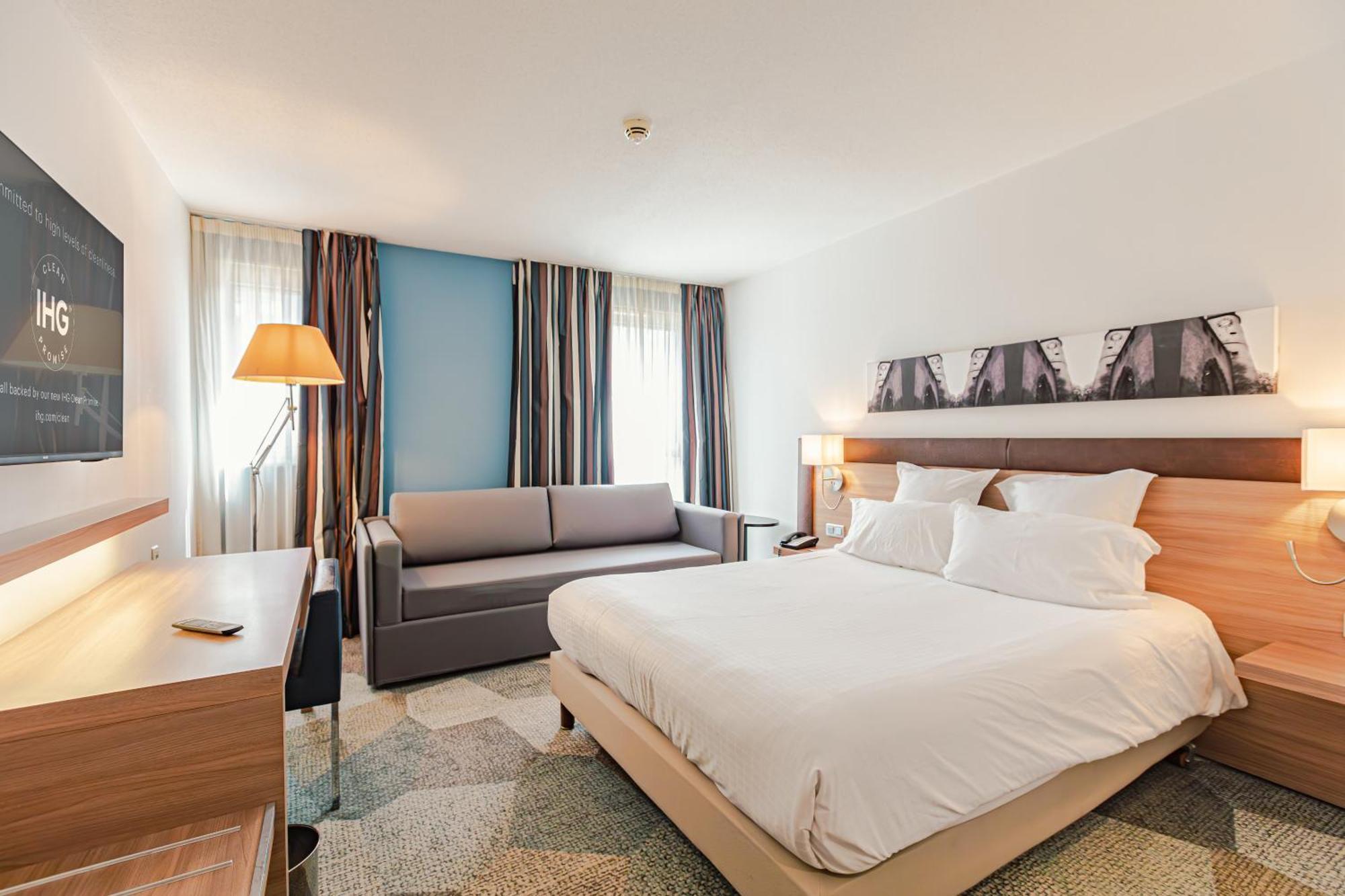 Holiday Inn Mulhouse By Ihg Ngoại thất bức ảnh