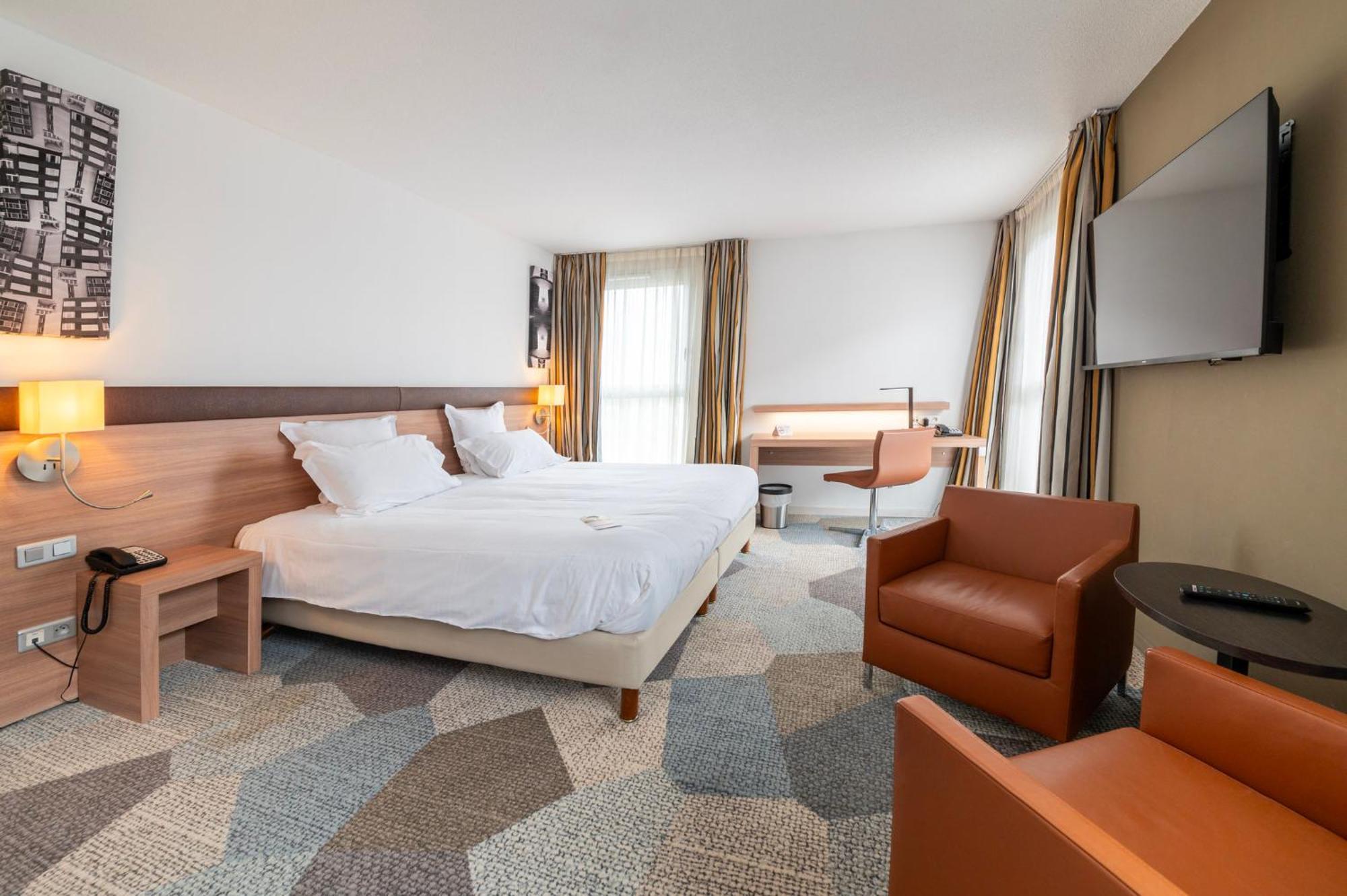 Holiday Inn Mulhouse By Ihg Ngoại thất bức ảnh