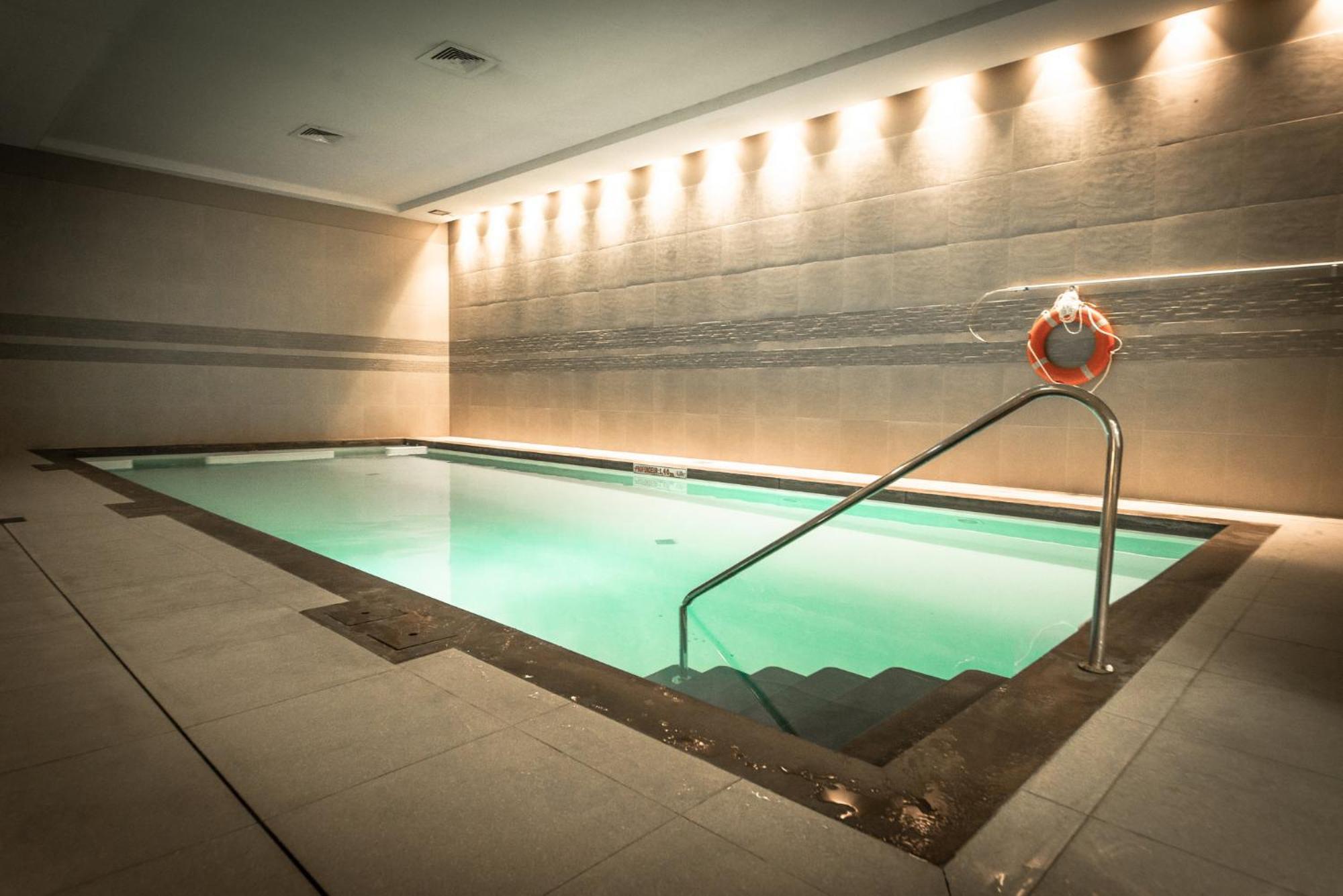 Holiday Inn Mulhouse By Ihg Ngoại thất bức ảnh