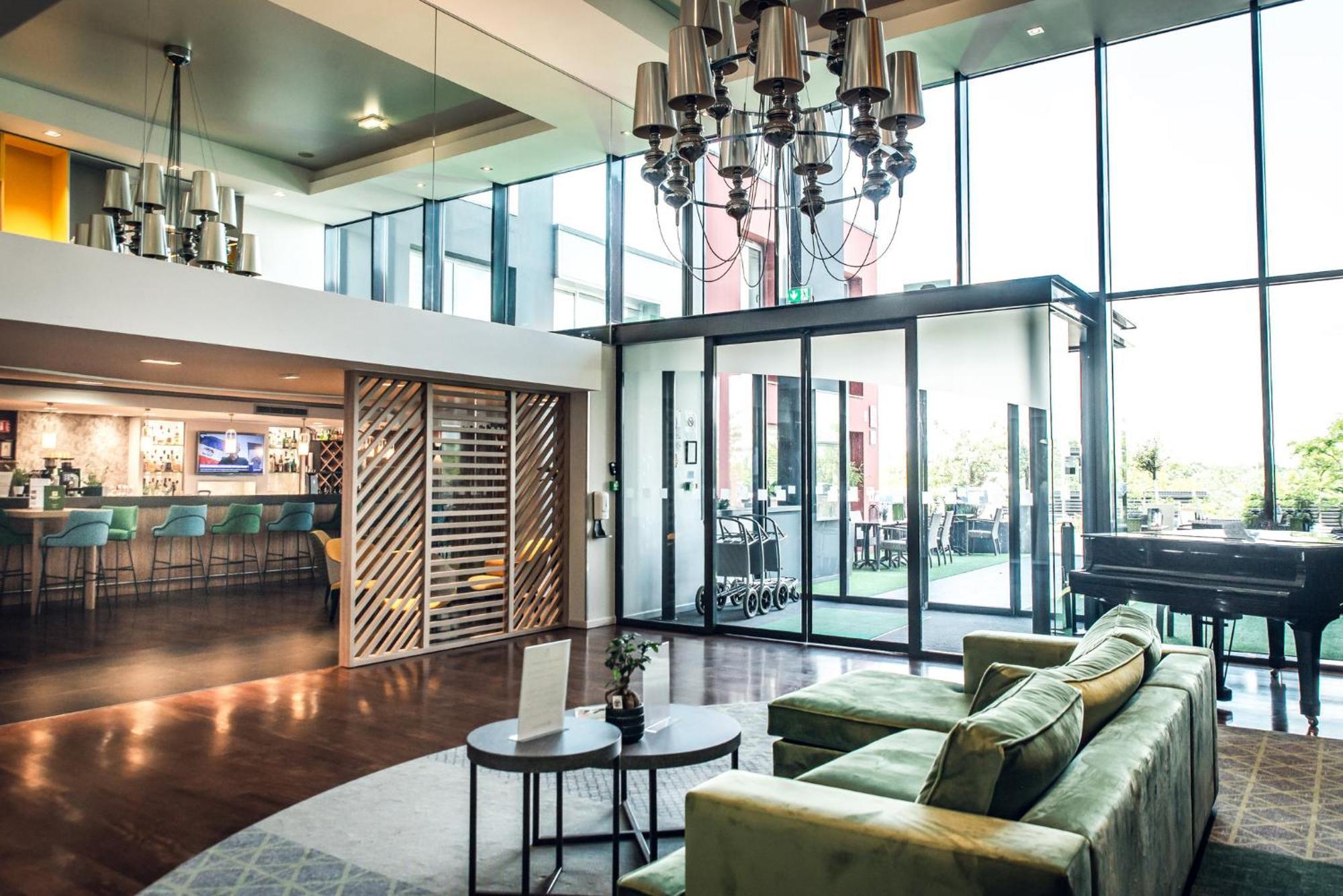 Holiday Inn Mulhouse By Ihg Ngoại thất bức ảnh